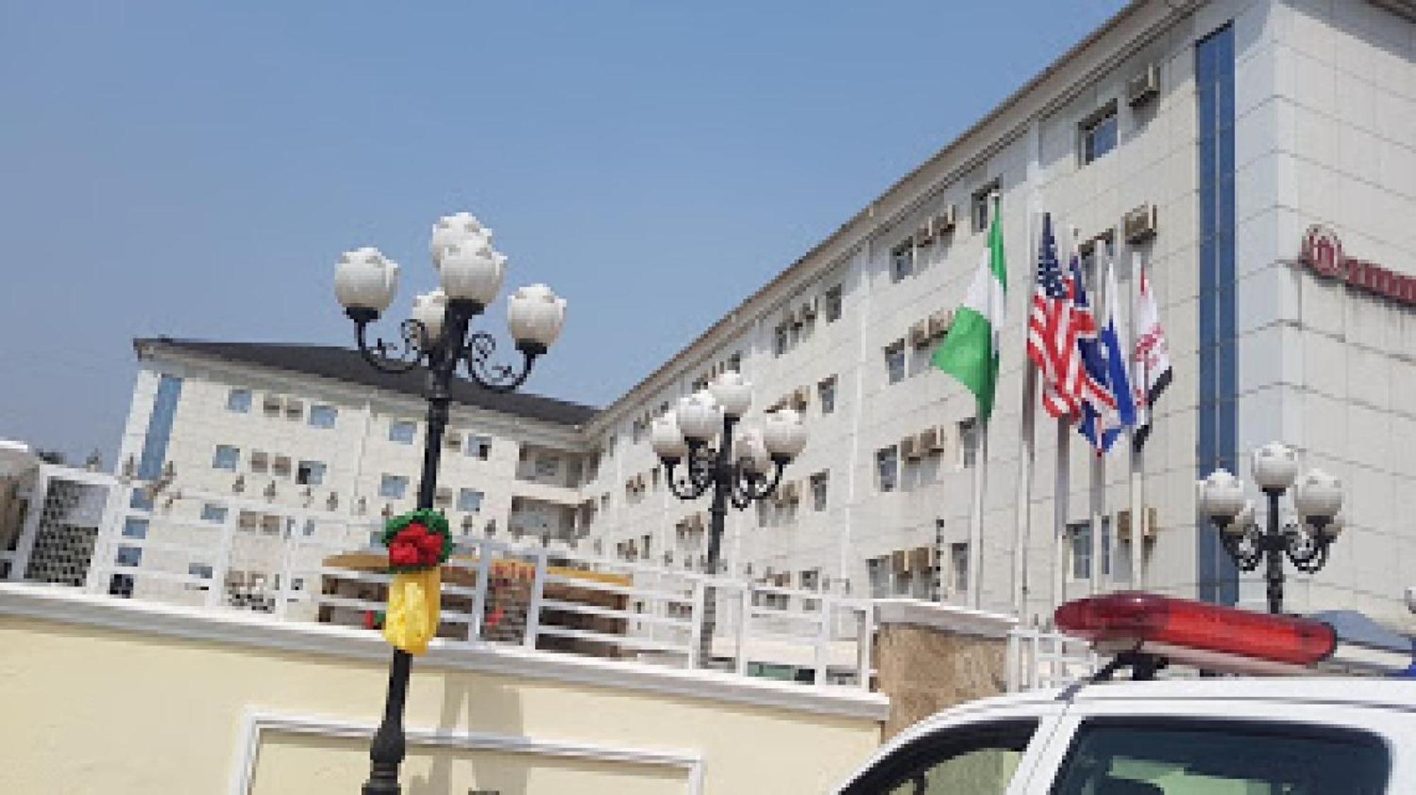 Room In Bb - Immaculate Royal International Hotel Owerri Exterior foto